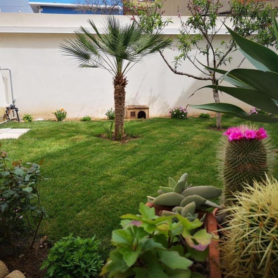 Il Giardino Nascosto Bed & Breakfast Portopalo Di Capo Passero Exterior photo